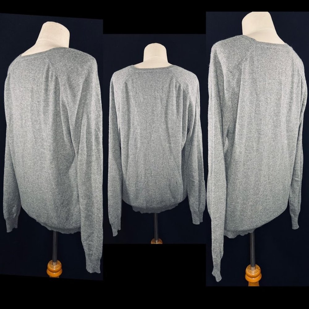 Theory Ribbed Knit Cashmere - Picture 2 of 7